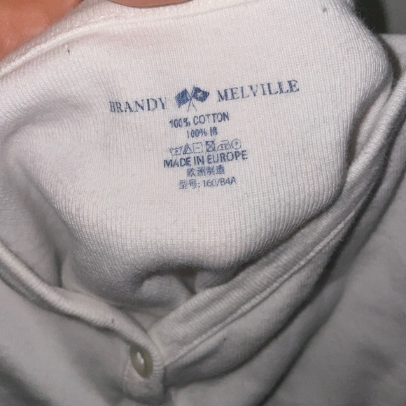 Top DONATED - Picture 3 of 3